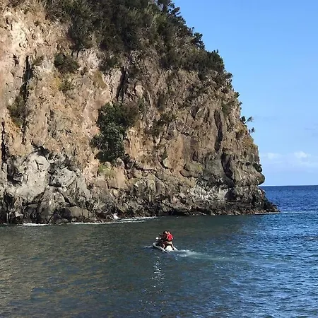 Nature & Sea - Casa Da Vinhateira South شقة